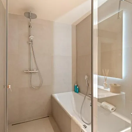 Beachfront Luxury 4-bed Penthouse In Velaya Rdr574 Apartamento