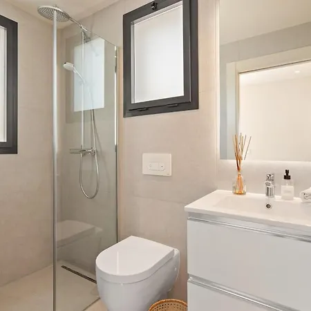 Apartamento Beachfront Luxury 4-bed Penthouse In Velaya Rdr574 Estepona