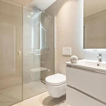 Beachfront Luxury 4-bed Penthouse In Velaya Rdr574 Estepona