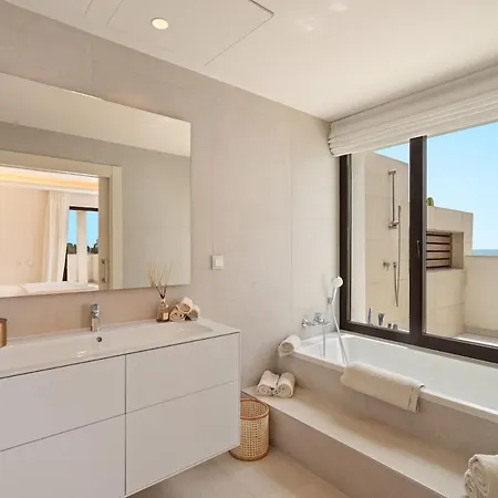 Apartamento Beachfront Luxury 4-bed Penthouse In Velaya Rdr574 *