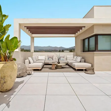Beachfront Luxury 4-bed Penthouse In Velaya Rdr574 * Estepona